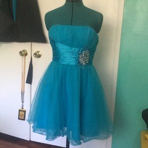 Blue Rhinestoned Formal Party Dress
